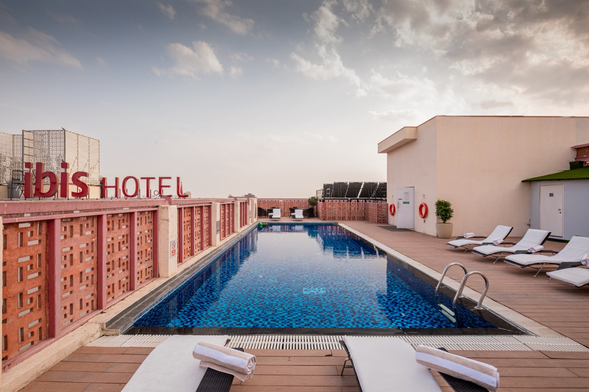 IBIS JAIPUR — still 32