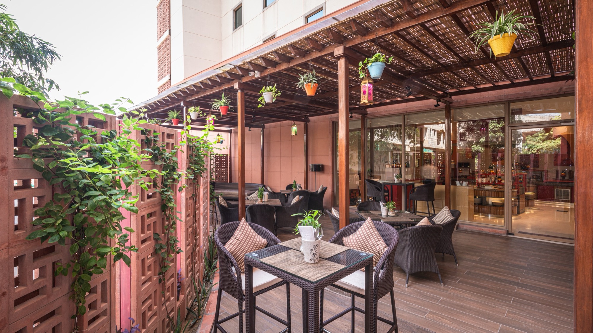 IBIS JAIPUR — still 40