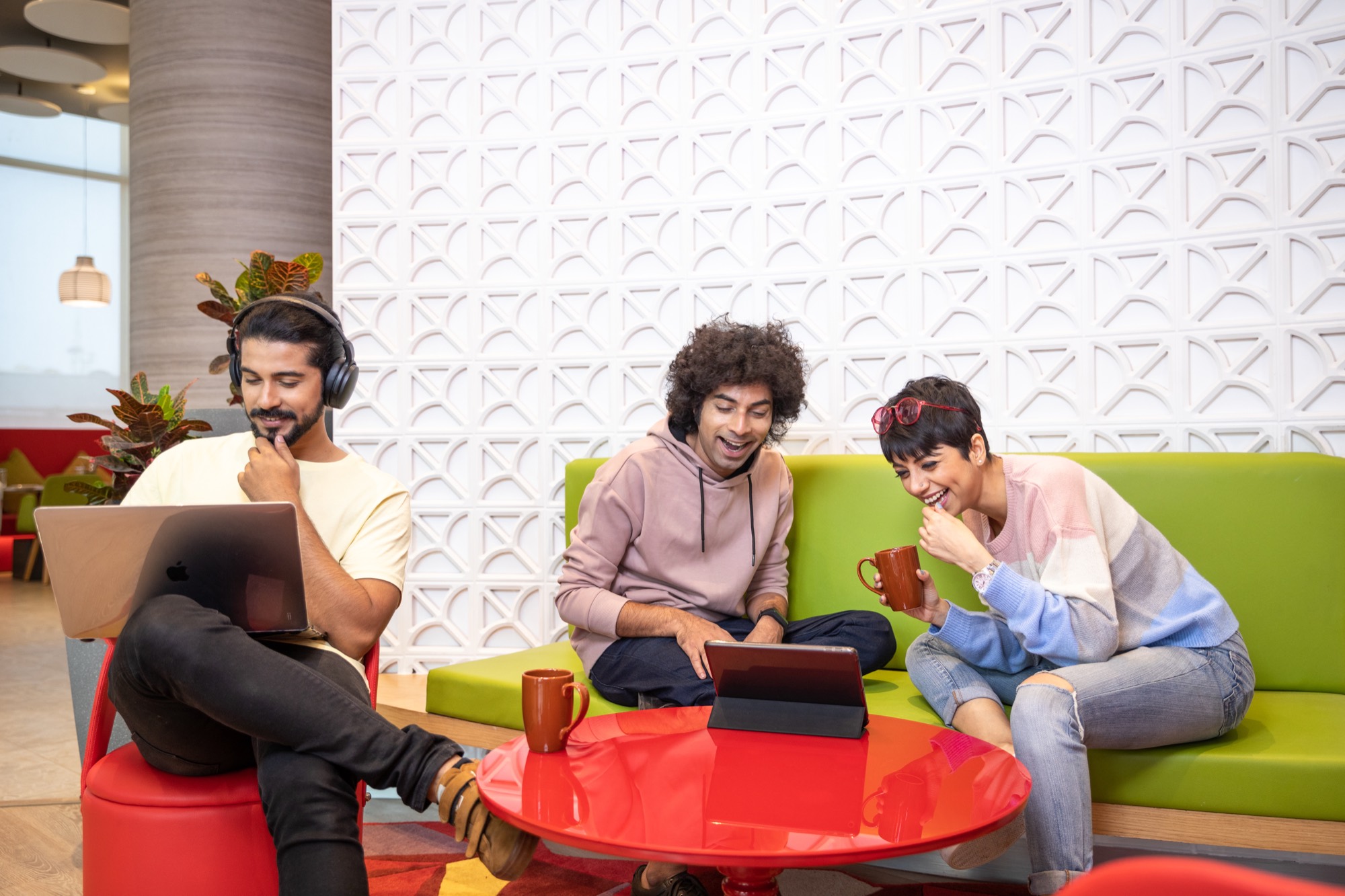 IBIS KOLKATA — still 27