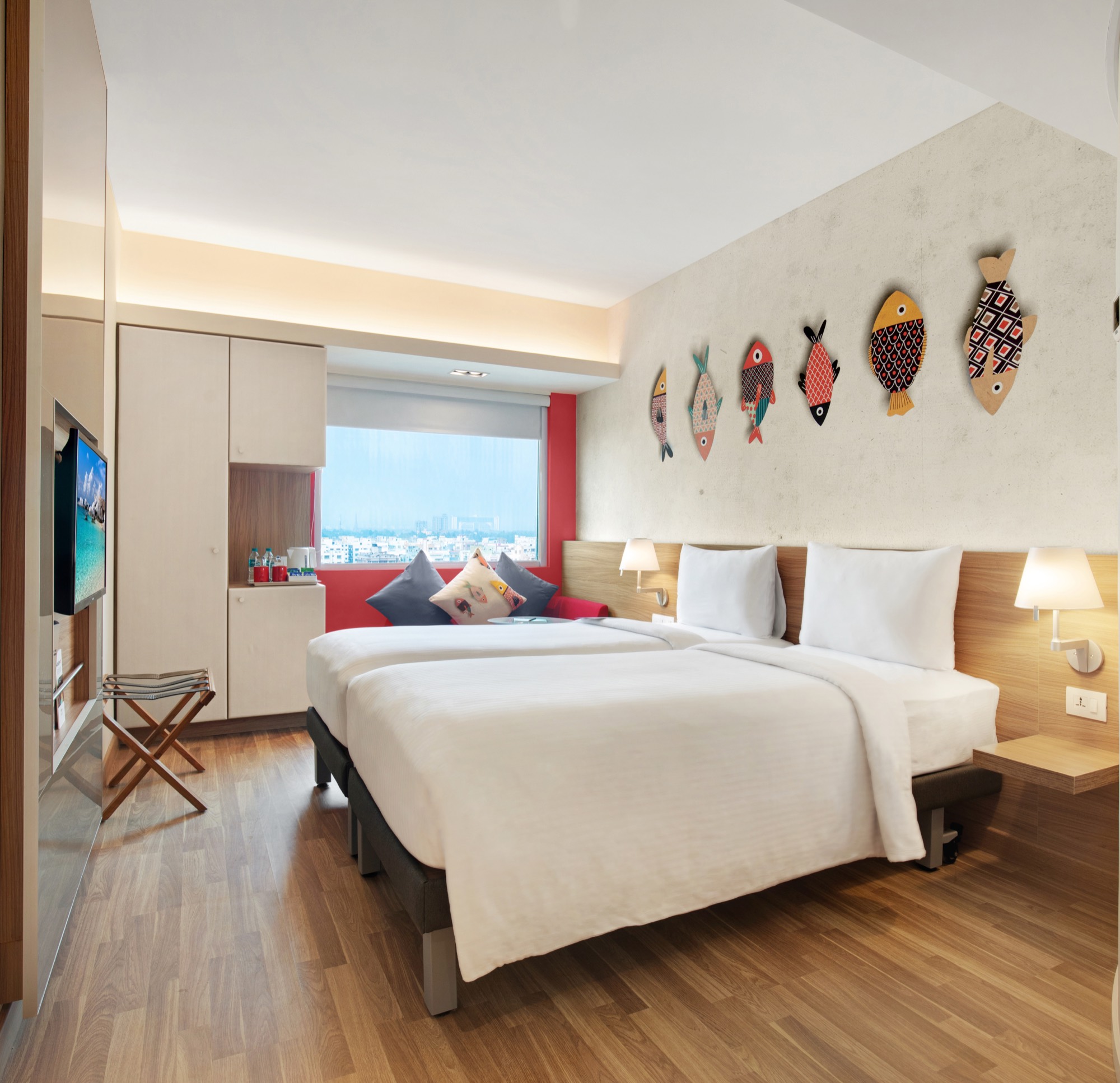 IBIS KOLKATA — still 17