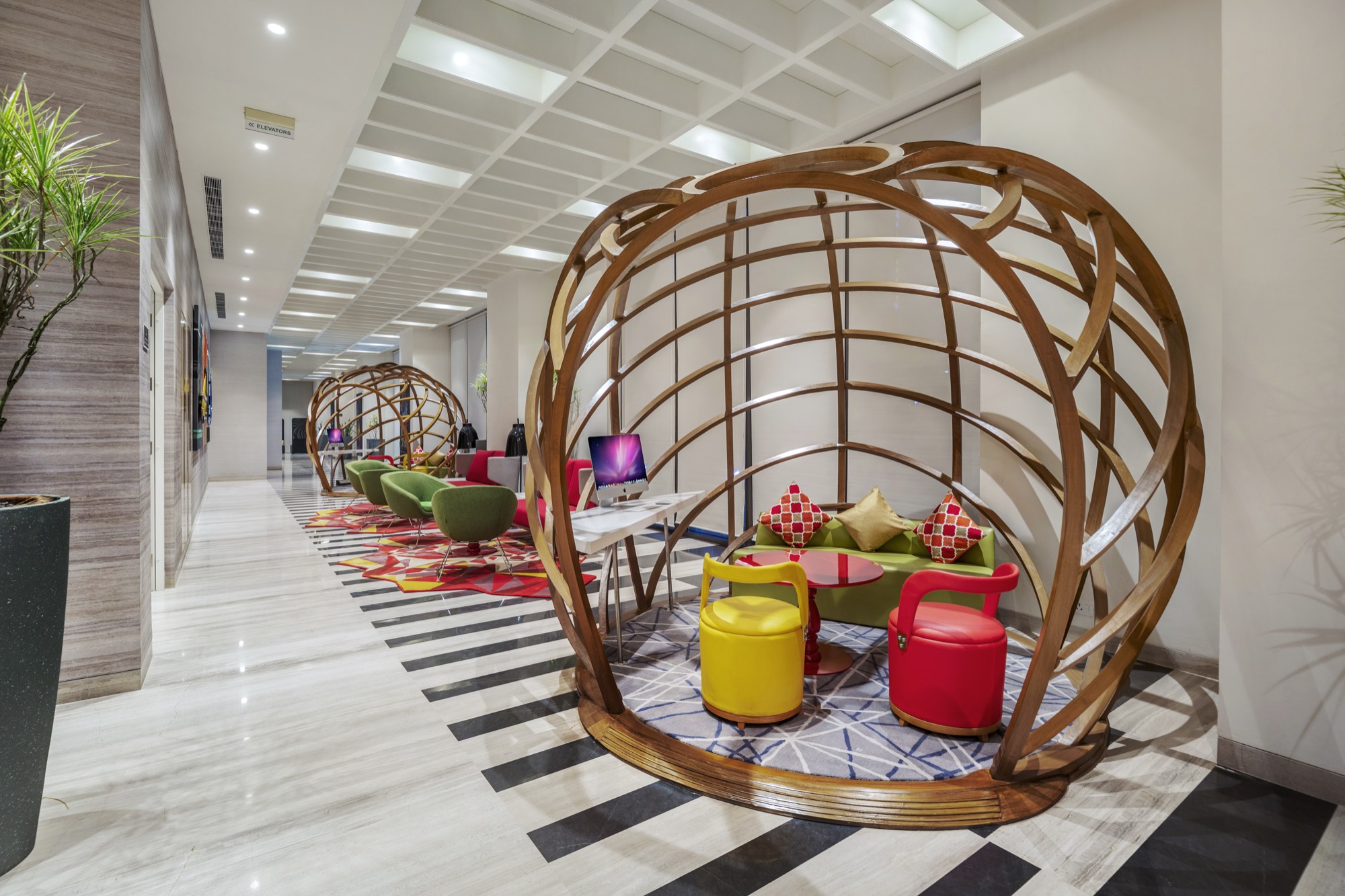 IBIS KOLKATA — still 23